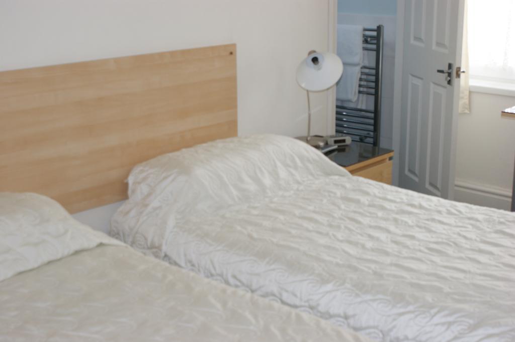 Beachcomber Hotel 3*